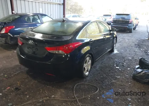 2012 Hyundai Elantra Gls z USA, uszkodzony, nr VIN 5NPDH4AE0CH090902